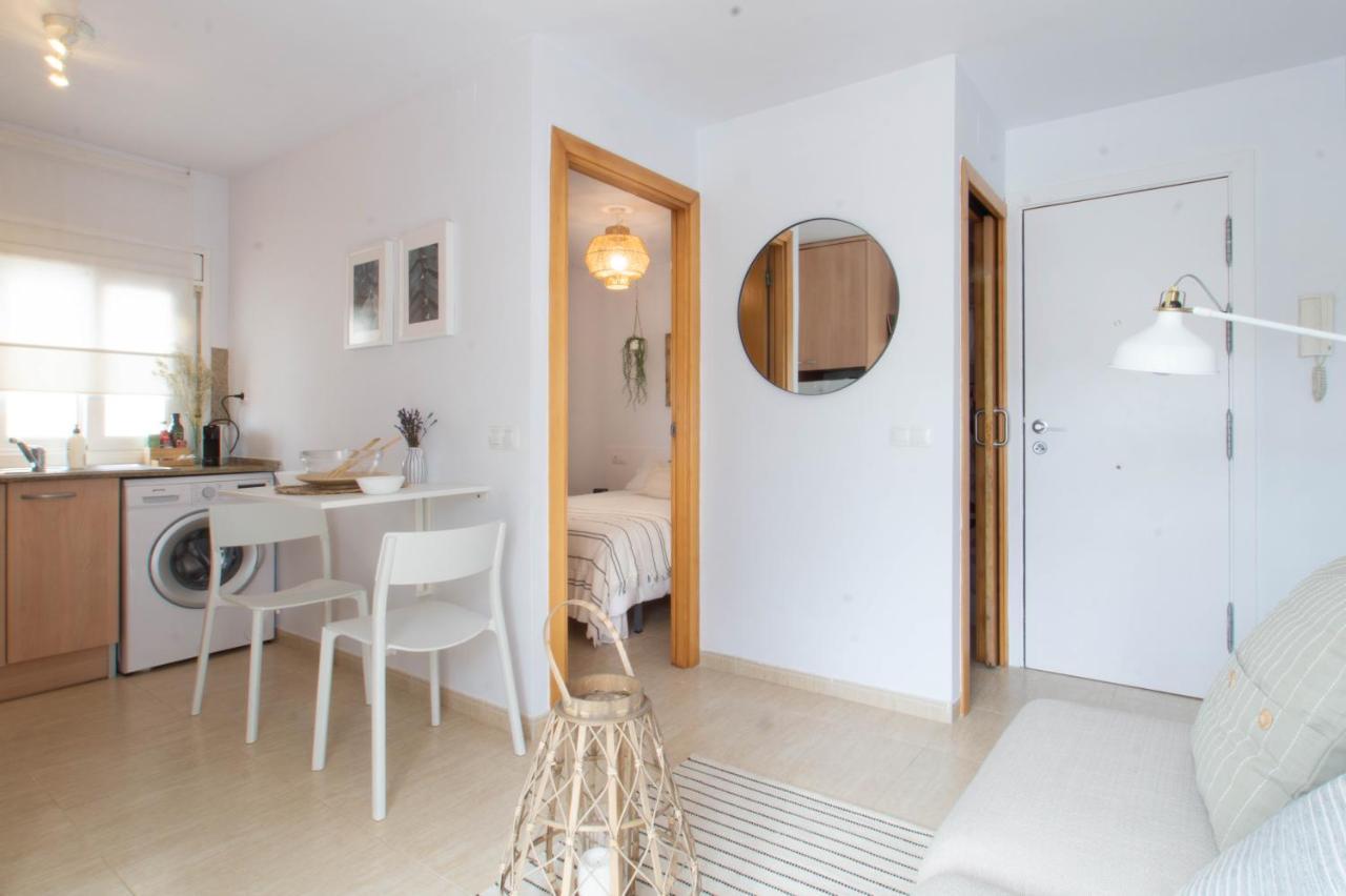 Budget 21 Apartment *